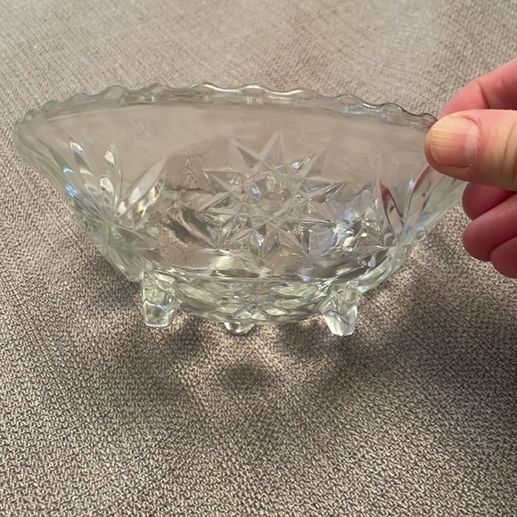 Vintage 1960’s Anchor Hocking Footed Crystal Cut Glass Bowl - Picture 2 of 9